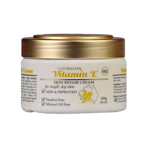 LANOLIN CREAM - NATURAL CREAM WITH VIT E 250G Each